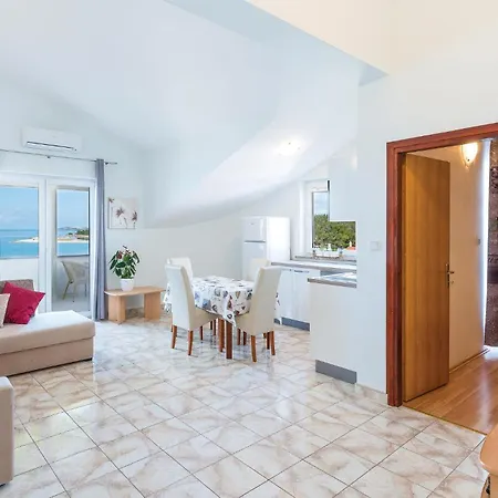 Apartament Cozy In Povljana