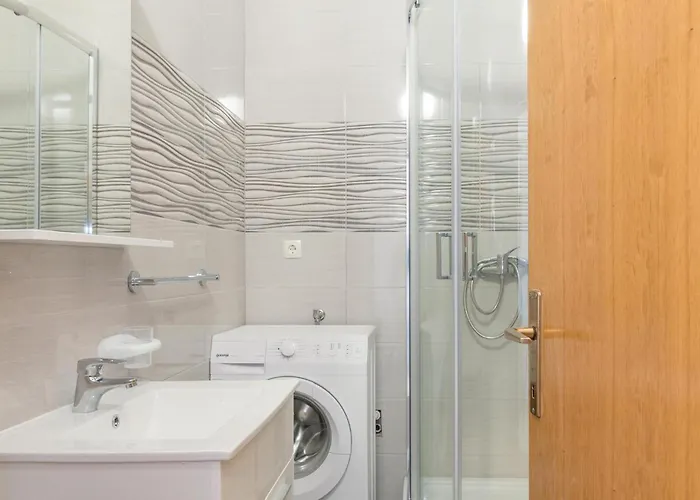 Beautiful In Apartman