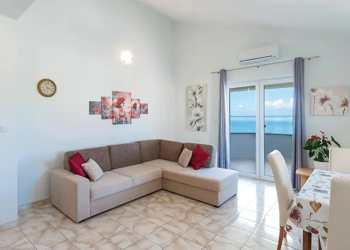Beautiful In Apartman Povljana